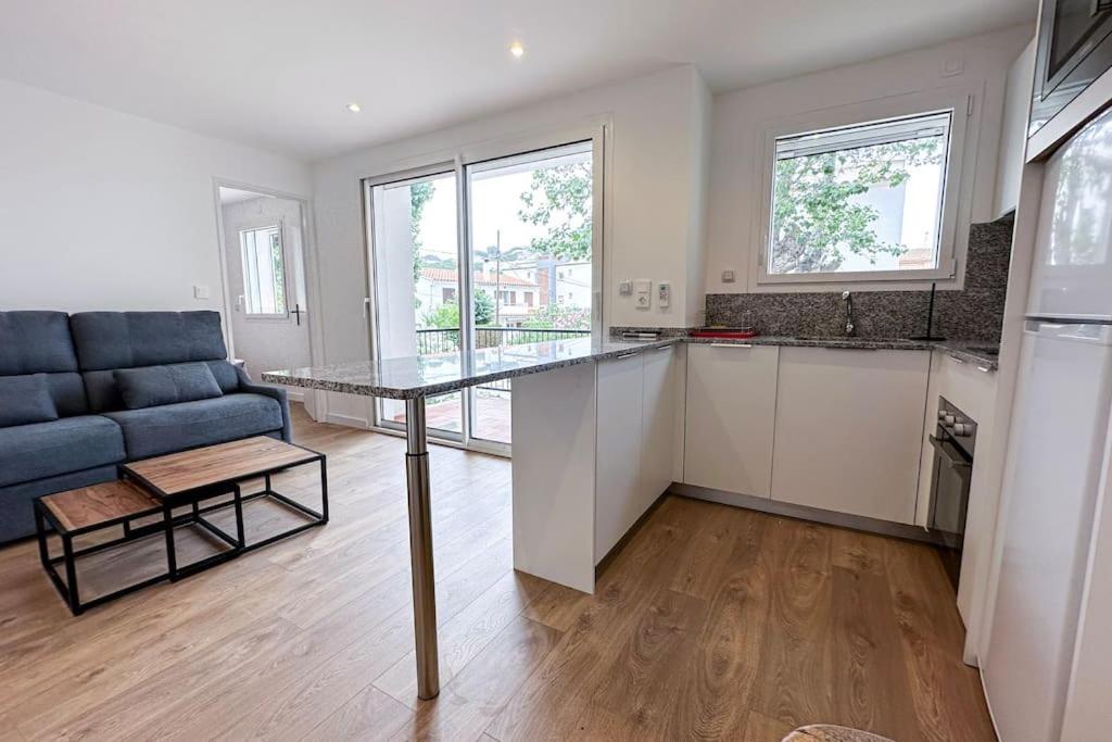 L' Escala Can Romy Appartement T3 B - A 20M De La Plage De Cala Montgo מראה חיצוני תמונה